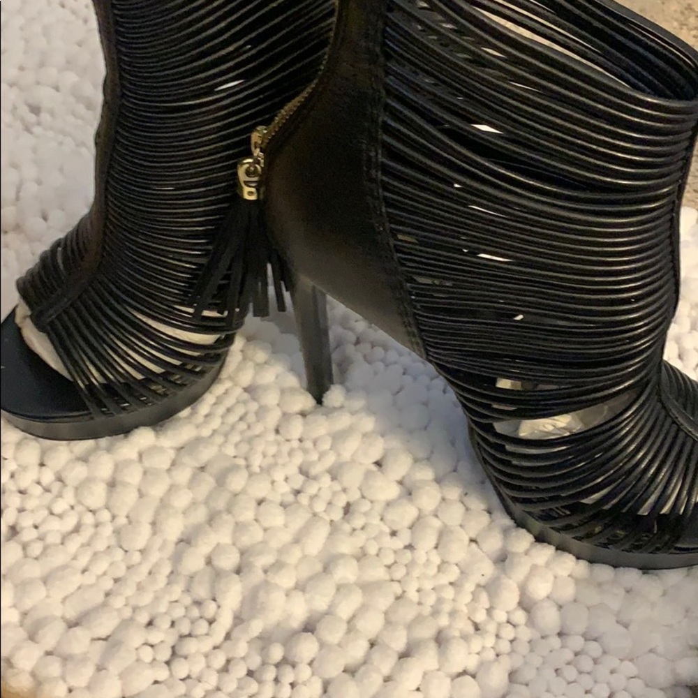 Women’s high heel